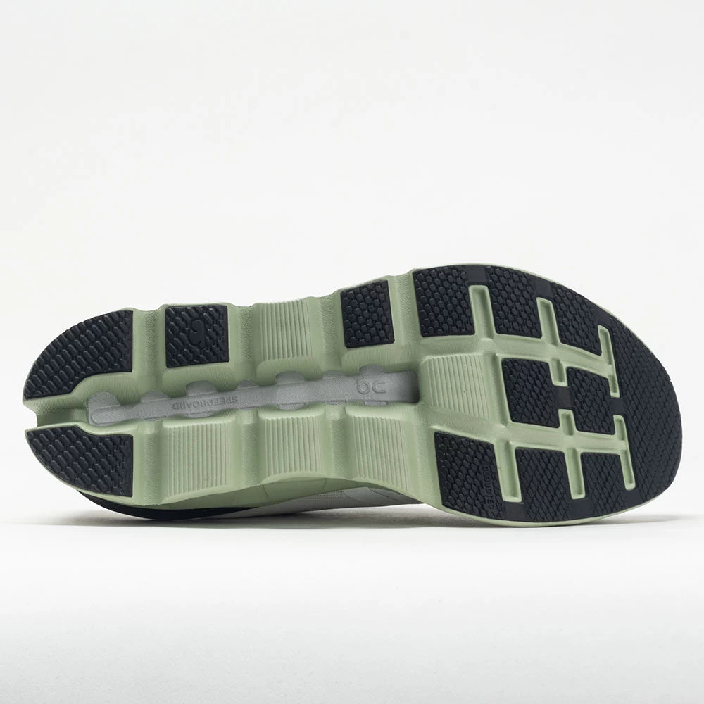 On Running On Cloudstratus Women's White/Black 6 On Running On Cloudstratus Women's White/Black - Image 4