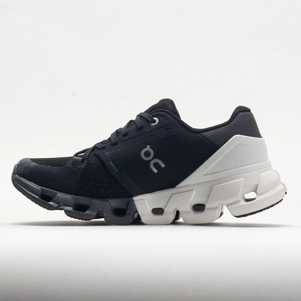 On Running On Cloudflyer 4 Women's Black/White 4 On Running On Cloudflyer 4 Women's Black/White - Image 2