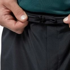 On Running Race Short - Men's -On Running BLA D4 6