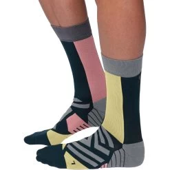 On Running High Sock - Men's 14 On Running High Sock - Men's -On Running NAVDUS D1