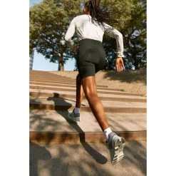 On Running On Cloudrunner Wide Women Running Shoes - White & Frost -On Running on cloudrunner women running shoes frost aloe 5 1242029