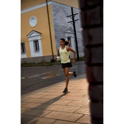 On Running On Cloudstratus Women Running Shoe - Black -On Running on cloudstratus women running shoe black 9 1105440